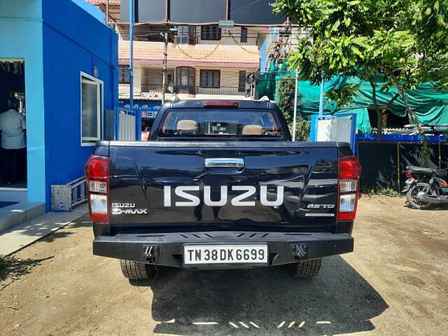 Used Isuzu D-Max V-Cross [2016-2018] 4x4 in Coimbatore