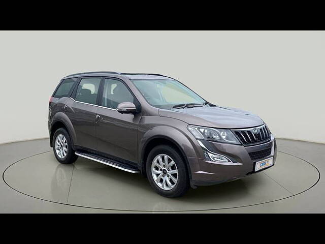 Used 2017 Mahindra XUV500 in Pune