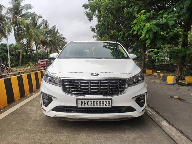 Used 2020 Kia Carnival in Mumbai