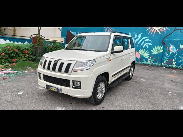 Used Mahindra TUV300 [2015-2019] T8 AMT in Bangalore