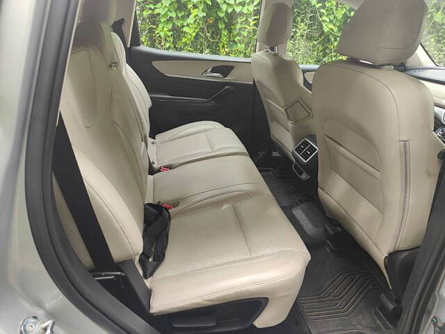 Used Mahindra XUV700 AX 7 Petrol AT Luxury Pack 7 STR [2021] in Mumbai