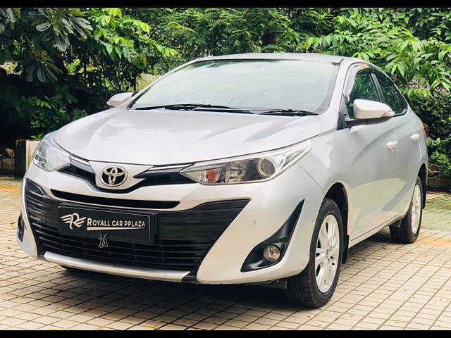 Used Toyota Yaris V MT in Mumbai