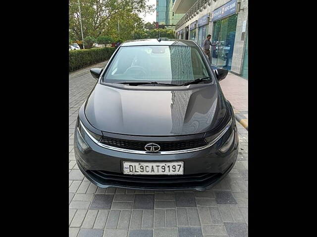 Used 2020 Tata Altroz in Delhi