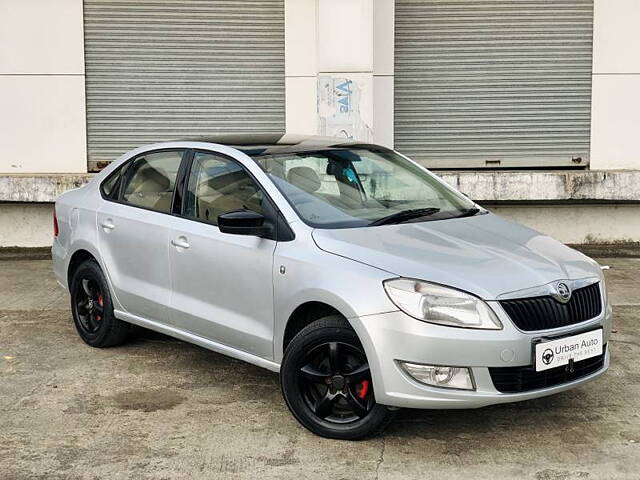 Used Skoda Rapid [2014-2015] 1.5 TDI CR Ambition with Alloy Wheels in Thane