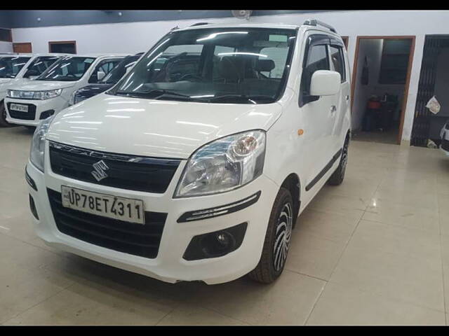 Used Maruti Suzuki Wagon R 1.0 [2014-2019] VXI AMT in Kanpur