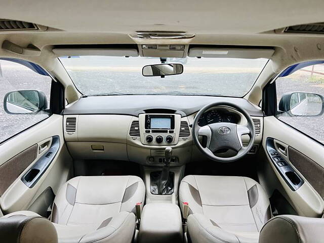 Used Toyota Innova [2012-2013] 2.5 GX 8 STR BS-III in Ahmedabad