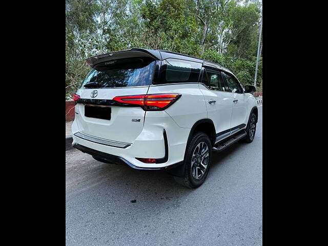 Used Toyota Fortuner Legender 2.8 4X4 AT in Delhi