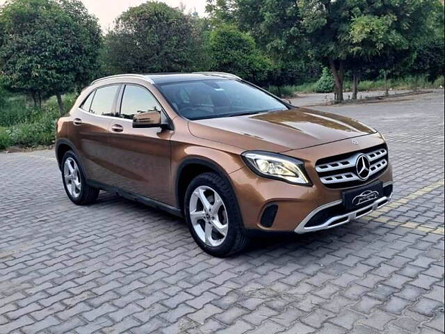 Used Mercedes-Benz GLA [2017-2020] 200 Sport in Delhi