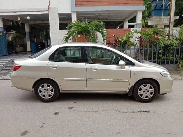 Used Honda City ZX GXi in Hyderabad