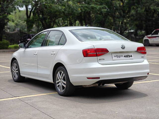 Used Volkswagen Jetta Highline TDI AT in Pune