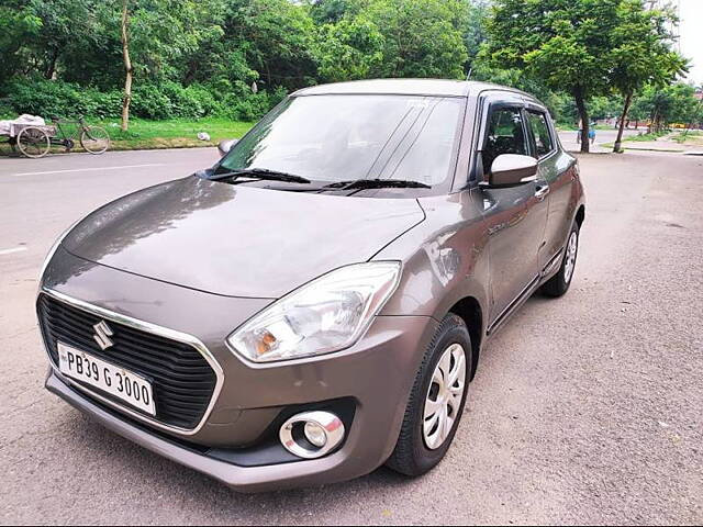 Used Maruti Suzuki Swift [2014-2018] VXi [2014-2017] in Chandigarh