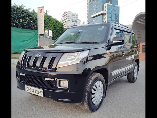 Used 2018 Mahindra TUV300 in Delhi