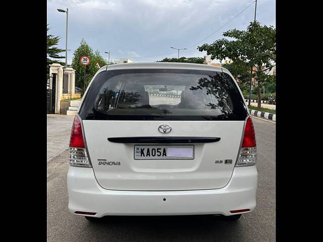 Used Toyota Innova [2009-2012] 2.5 GX 8 STR BS-IV in Bangalore