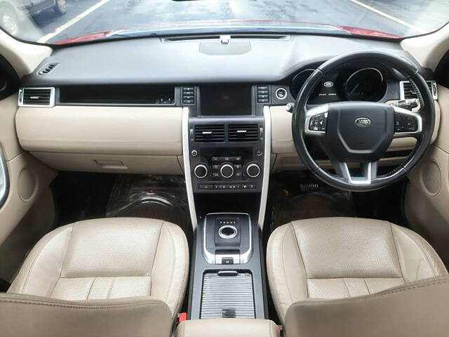 Used Land Rover Discovery 3.0 HSE Petrol in Mumbai