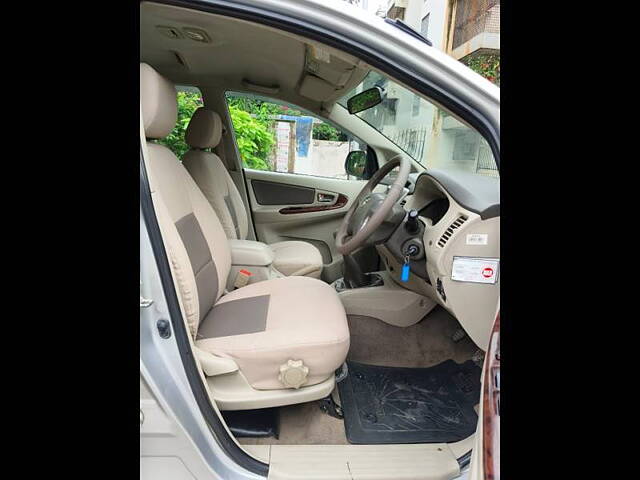 Used Toyota Innova [2005-2009] 2.5 V 7 STR in Mumbai