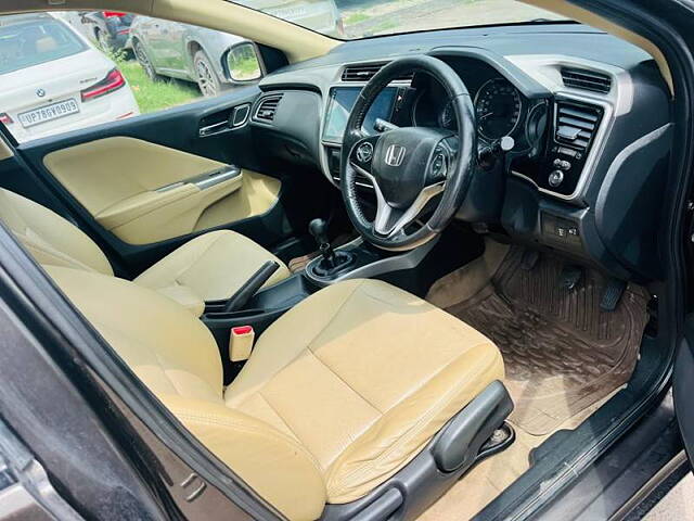 Used Honda City 4th Generation VX Petrol [2017-2019] in Kanpur