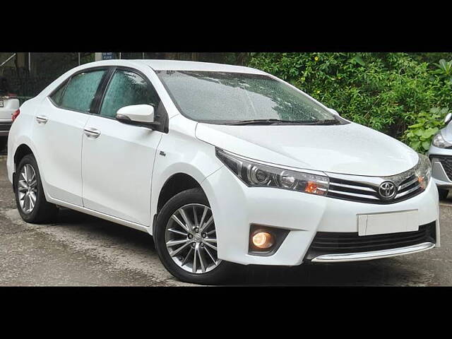 Used 2015 Toyota Corolla Altis in Thane