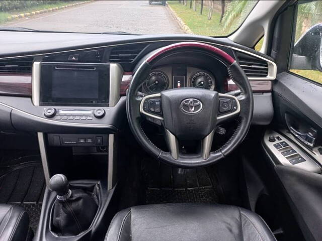 Used Toyota Innova Crysta [2016-2020] 2.4 ZX 7 STR [2016-2020] in Delhi