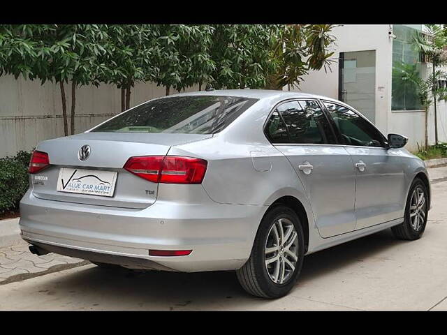 Used Volkswagen Jetta Highline TDI AT in Hyderabad