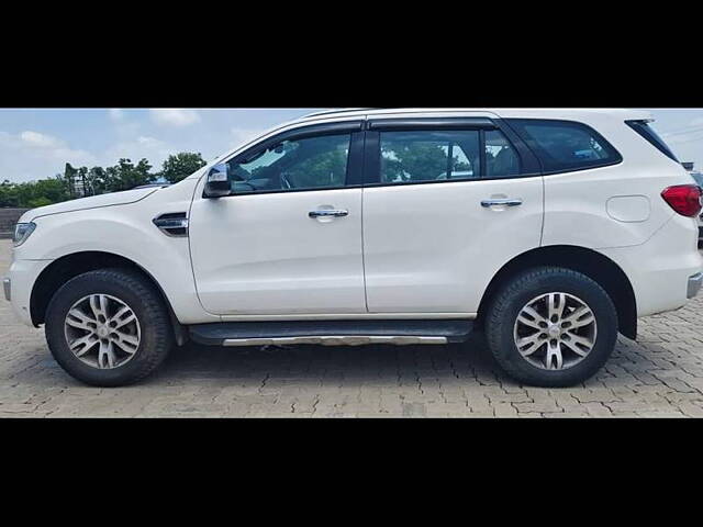 Used Ford Endeavour [2016-2019] Titanium 3.2 4x4 AT in Jalgaon