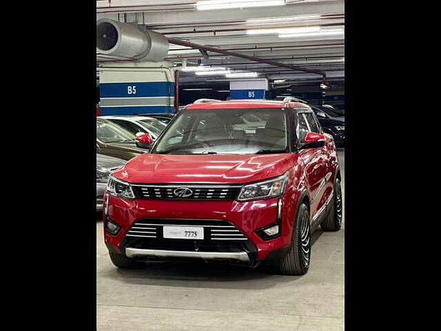 Used Mahindra XUV300 [2019-2024] 1.2 W8 (O) [2019-2019] in Mumbai