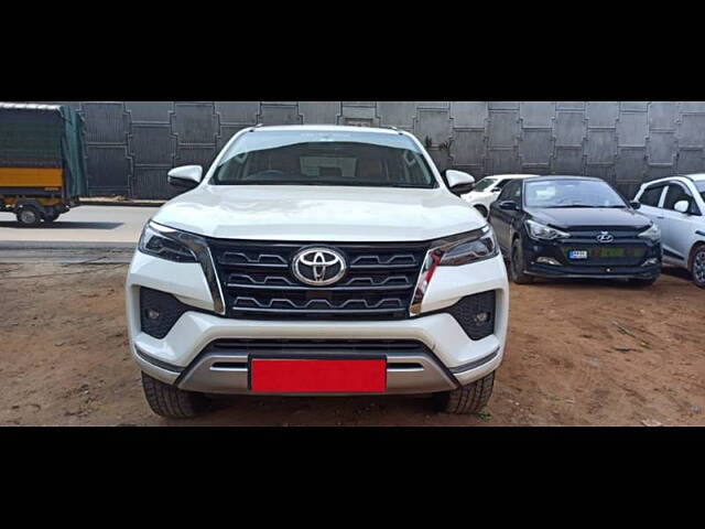 Used Toyota Fortuner 4X4 MT 2.8 Diesel in Bangalore