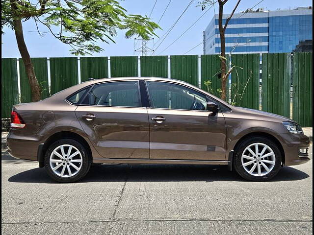 Used Volkswagen Vento [2015-2019] Highline Plus 1.2 (P) AT 16 Alloy in Mumbai