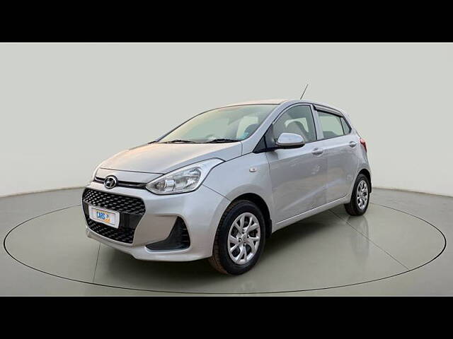 Used Hyundai Grand i10 Magna 1.2 Kappa VTVT in Ahmedabad