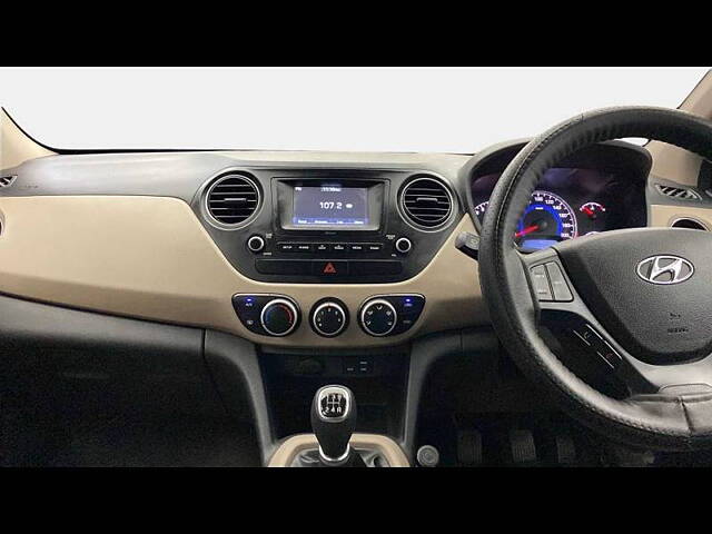 Used Hyundai Grand i10 [2013-2017] Sportz 1.2 Kappa VTVT [2016-2017] in Delhi