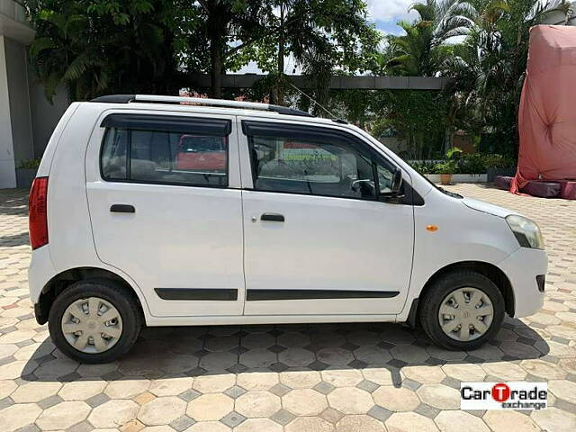 Used Maruti Suzuki Wagon R 1.0 [2014-2019] LXI CNG (O) in Nashik