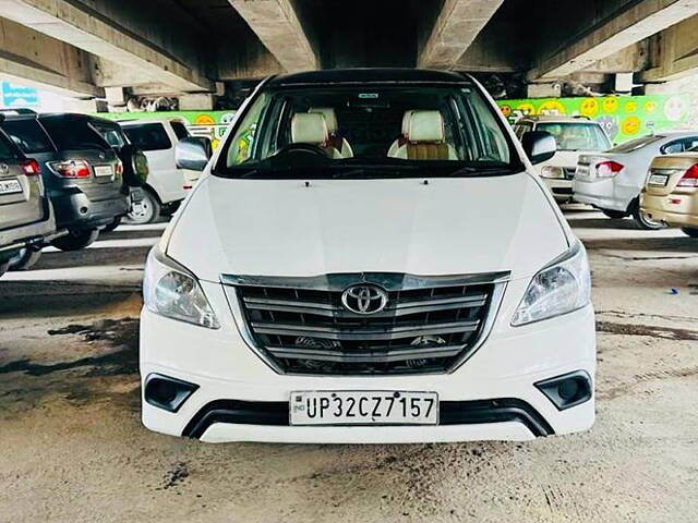 Used 2010 Toyota Innova in Lucknow