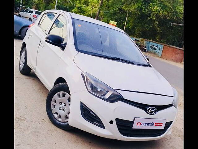 Used Hyundai i20 [2010-2012] Magna 1.4 CRDI in Kanpur