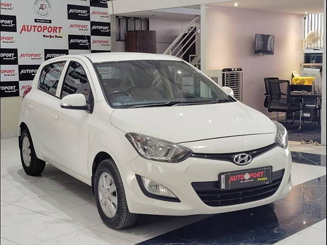 Used Hyundai i20 [2010-2012] Sportz 1.4 CRDI in Bangalore