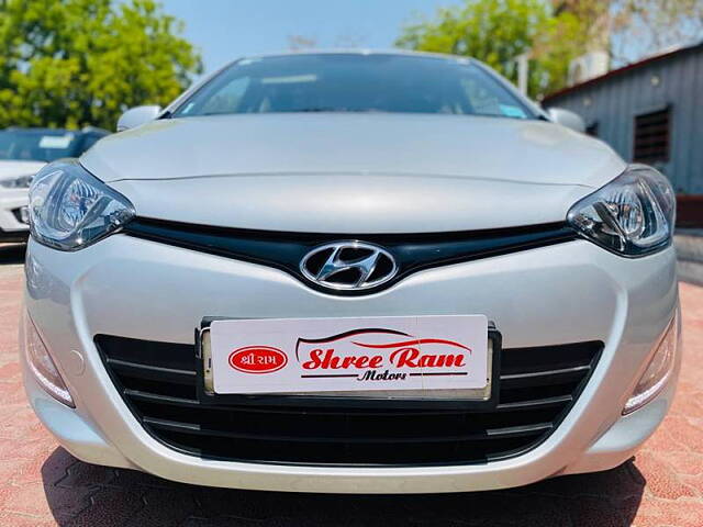 Used Hyundai i20 [2010-2012] Sportz 1.2 BS-IV in Ahmedabad