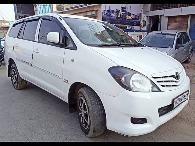 Used 2011 Toyota Innova in Kanpur