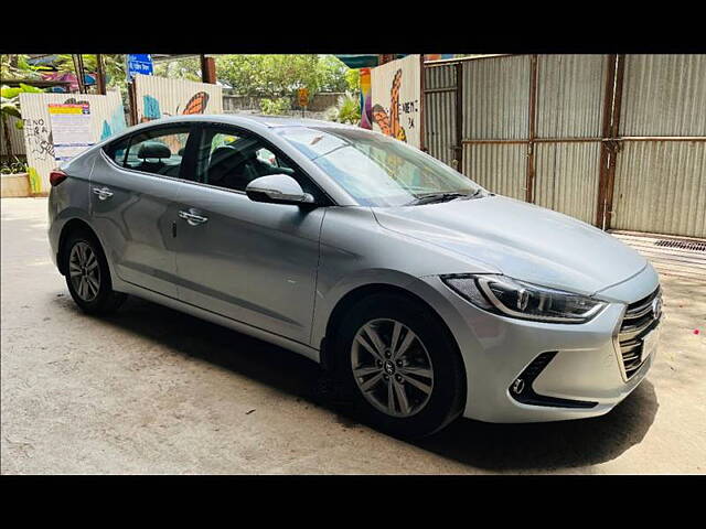 Used Hyundai Elantra SX 2.0 AT in Mumbai