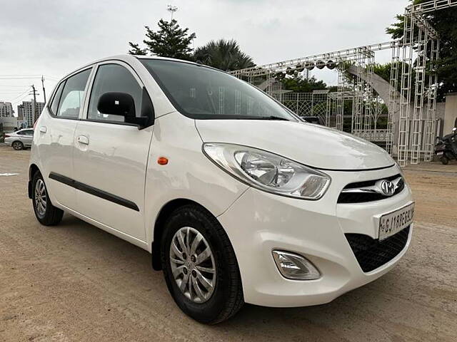 Used 2016 Hyundai i10 in Ahmedabad