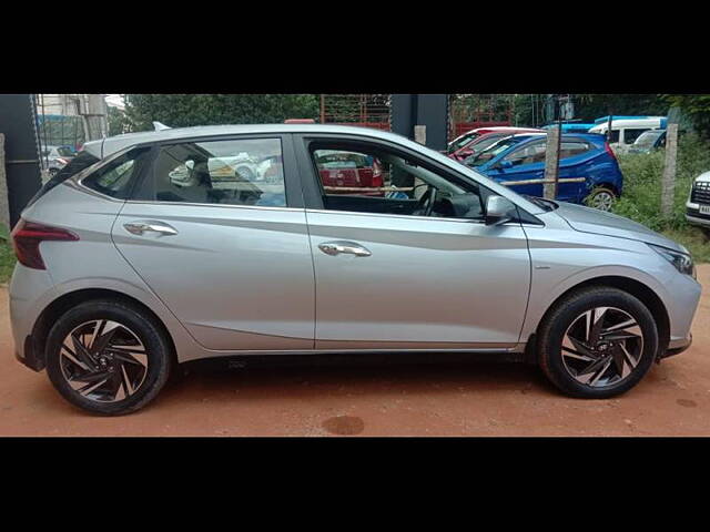 Used Hyundai i20 [2020-2023] Asta 1.2 IVT in Bangalore