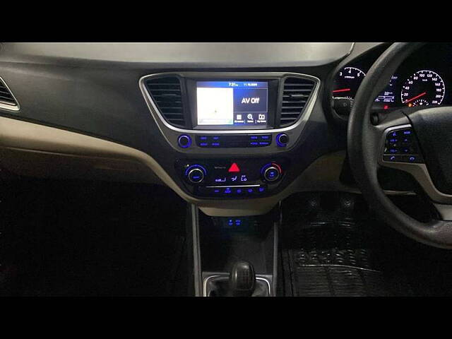 Used Hyundai Verna [2015-2017] 1.6 VTVT SX in Mumbai