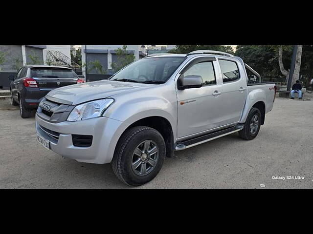 Used Isuzu D-MAX V-Cross [2018-2019] Standard in Gurgaon