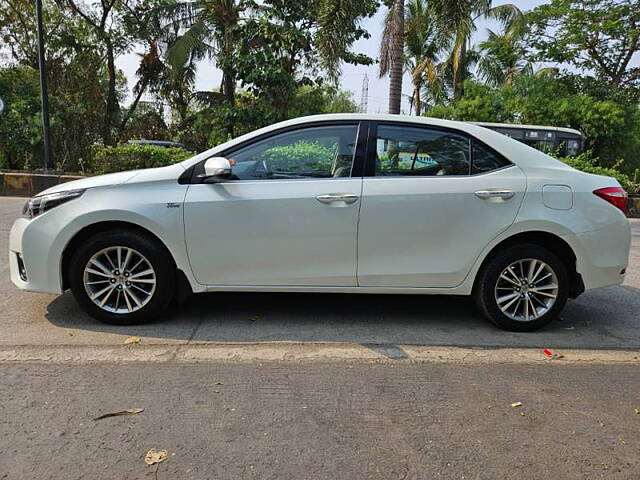 Used Toyota Corolla Altis [2011-2014] 1.8 VL AT in Mumbai