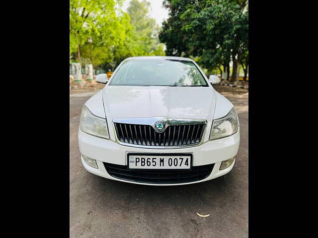 Used 2011 Skoda Laura in Chandigarh