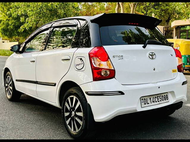 Used Toyota Etios Liva V in Delhi