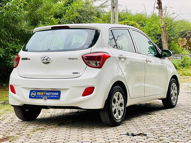 Used Hyundai Grand i10 [2013-2017] Magna 1.1 CRDi [2016-2017] in Ahmedabad