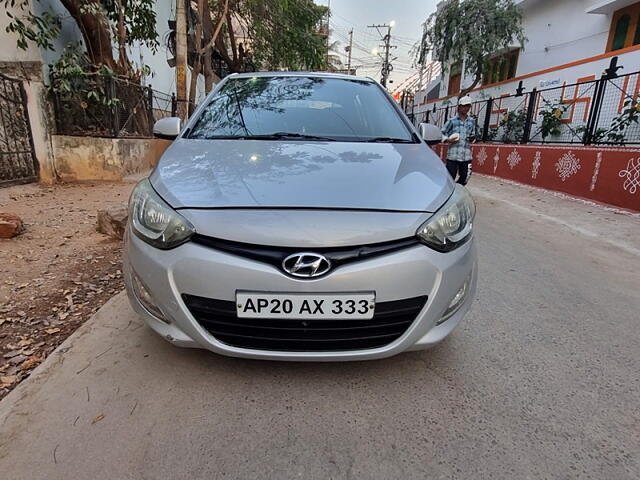 Used 2014 Hyundai i20 in Hyderabad