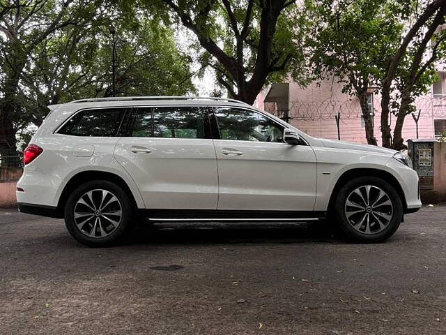 Used Mercedes-Benz GLS [2016-2020] 400 4MATIC in Delhi