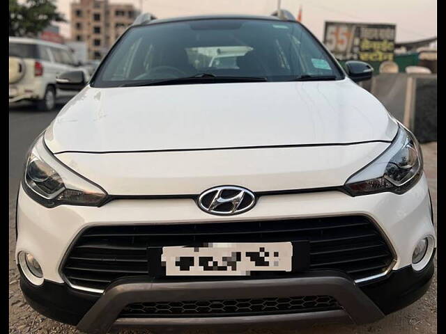 Used 2016 Hyundai i20 Active in Nagpur