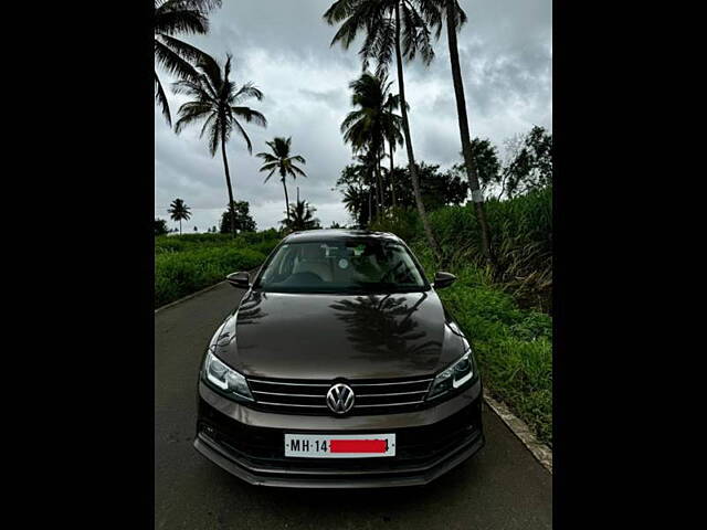 Used Volkswagen Jetta Highline TDI AT in Kolhapur