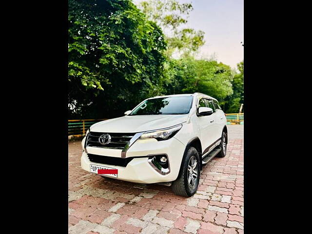 Used Toyota Fortuner [2016-2021] 2.8 4x2 MT [2016-2020] in Lucknow