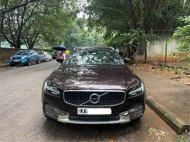 Used Volvo V90 Cross Country D5 Inscription [2017-2020] in Bangalore